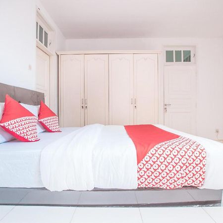 Capital O 332 Residence G17 Kemang Jakarta Kültér fotó