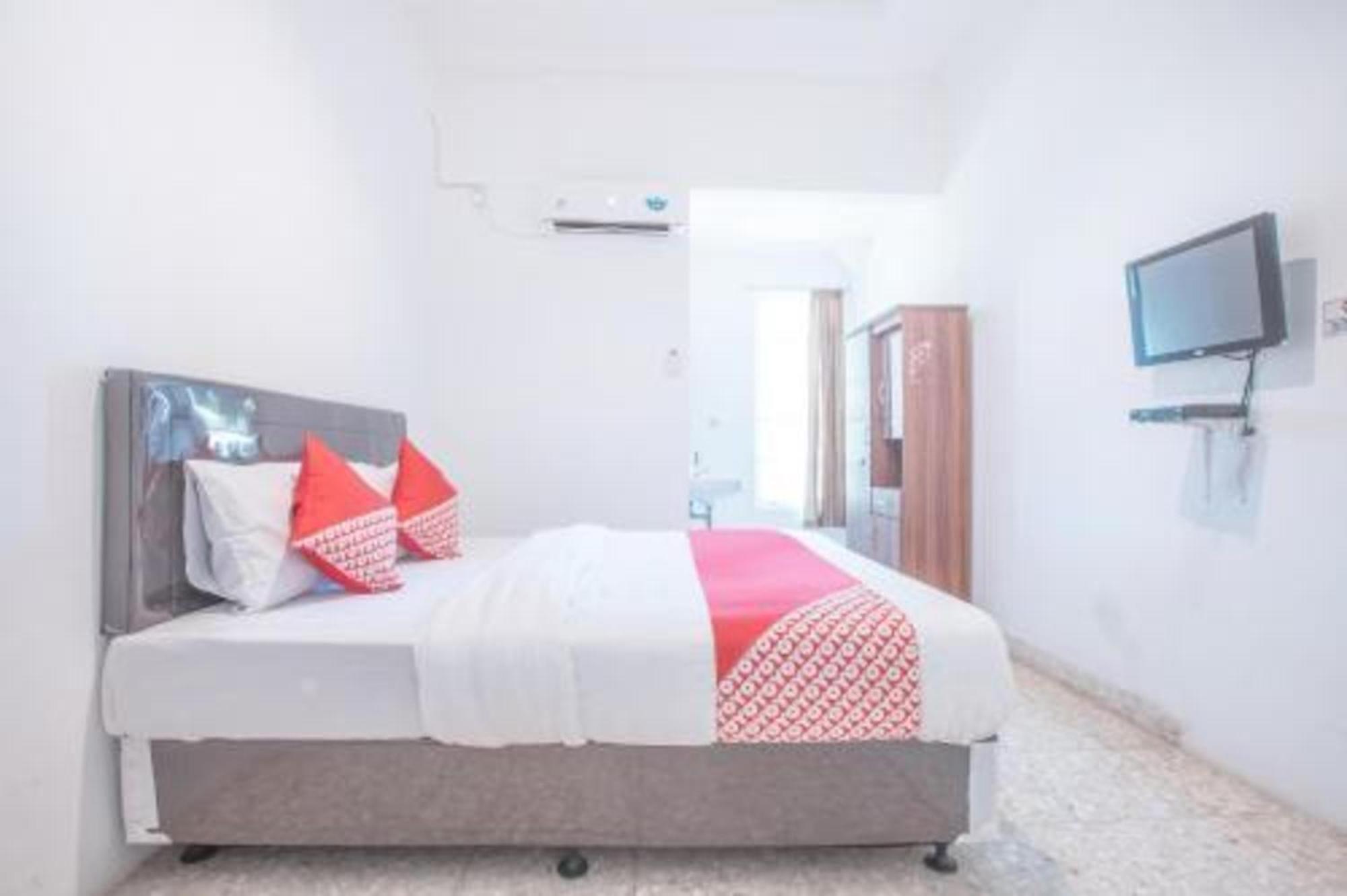 Capital O 332 Residence G17 Kemang Jakarta Kültér fotó