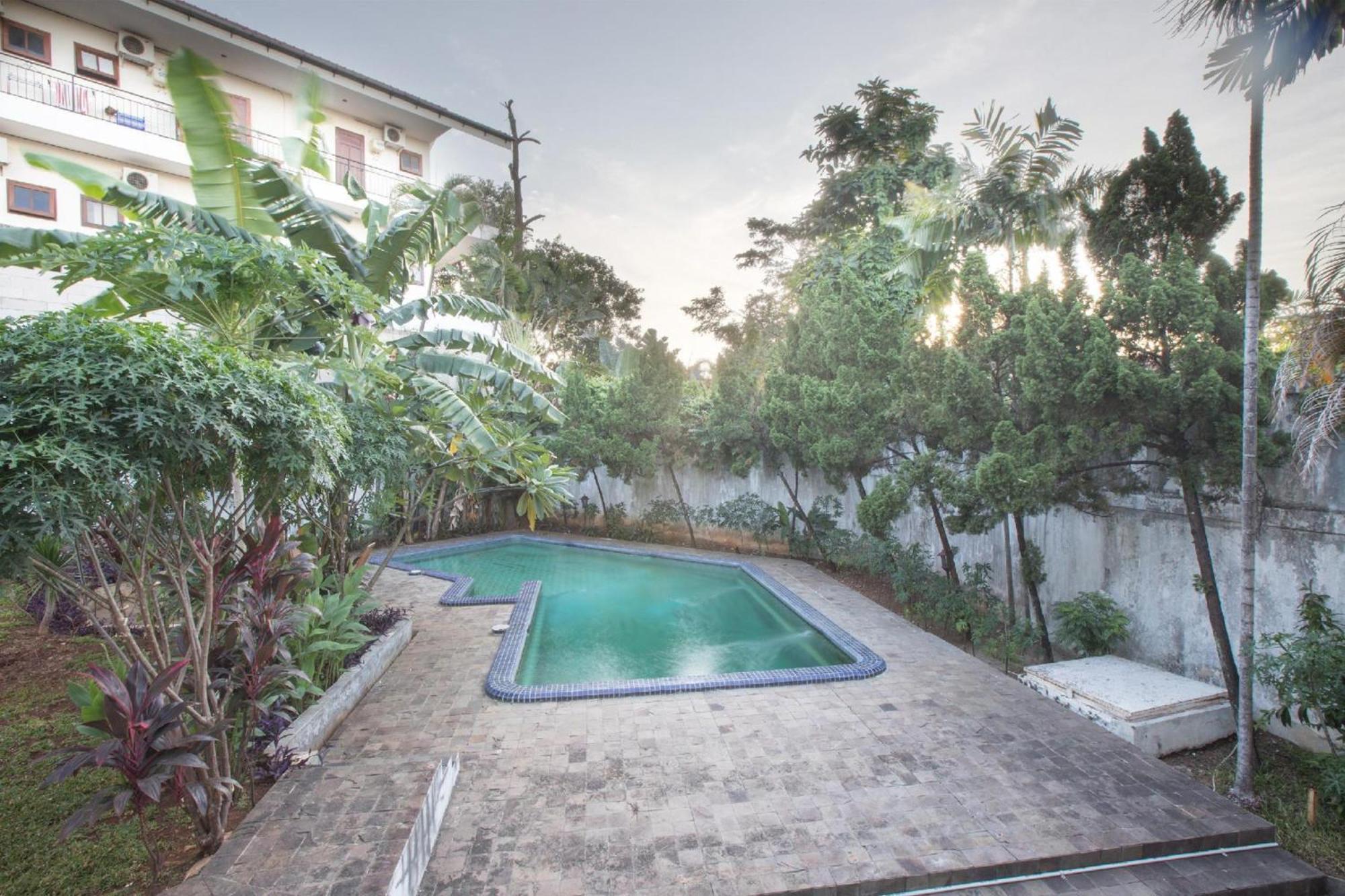 Capital O 332 Residence G17 Kemang Jakarta Kültér fotó