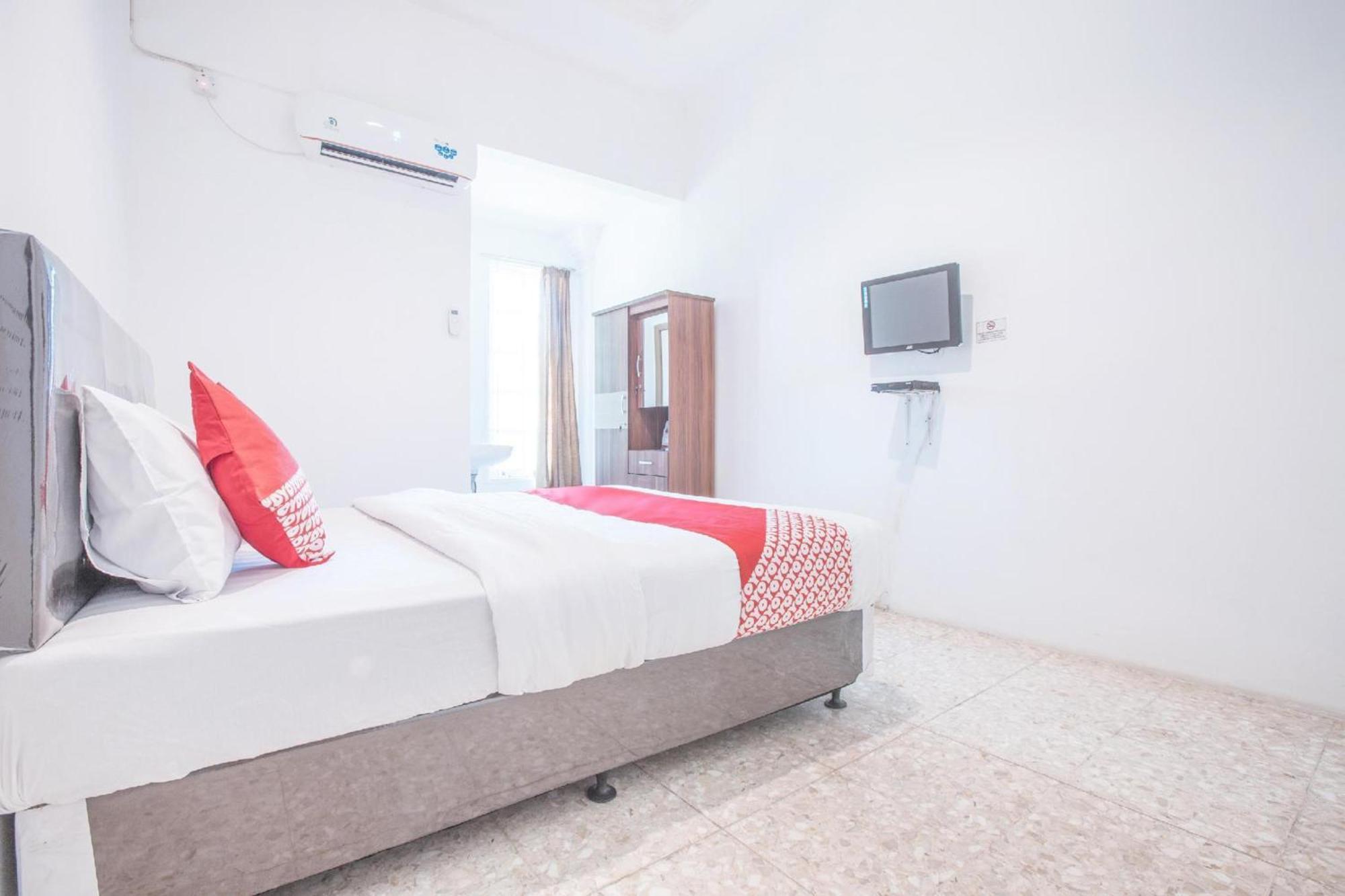 Capital O 332 Residence G17 Kemang Jakarta Kültér fotó